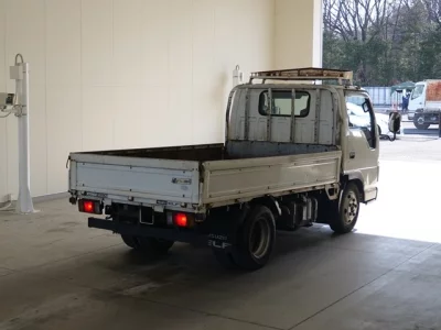 Isuzu ELF  с аукциона в Японии