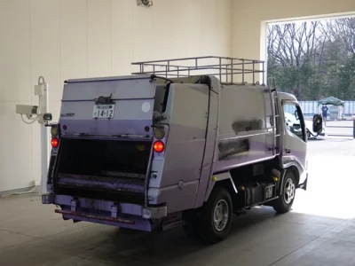 Hino DUTRO  с аукциона в Японии