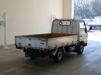 Mitsubishi CANTER  с аукциона в Японии