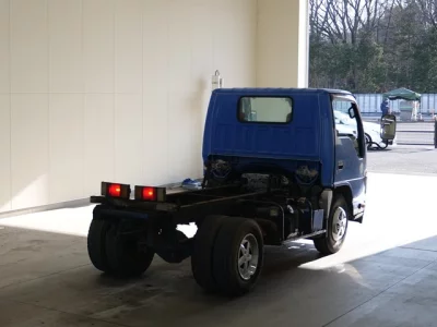 Isuzu ELF  с аукциона в Японии