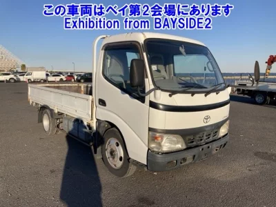 Toyota DYNA  с аукциона в Японии