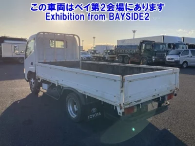 Toyota DYNA  с аукциона в Японии