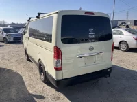 Toyota HIACE VAN лот № 80023 оценка 0  с аукциона в Японии 1