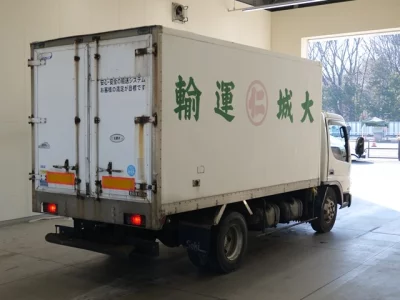 Mazda TITAN  с аукциона в Японии