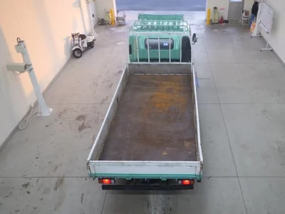 Isuzu ELF  с аукциона в Японии