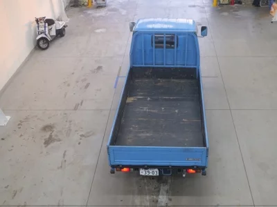 Isuzu ELF  с аукциона в Японии