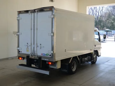 Mitsubishi CANTER  с аукциона в Японии