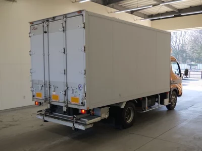 Hino DUTRO  с аукциона в Японии