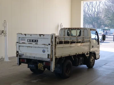 Isuzu ELF  с аукциона в Японии