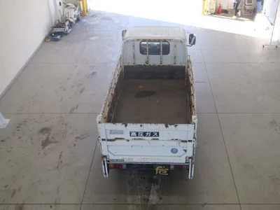 Isuzu ELF  с аукциона в Японии