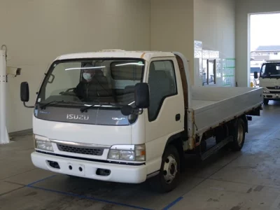 Isuzu ELF  с аукциона в Японии