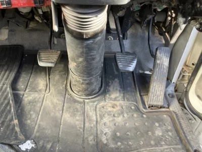 Isuzu ELF  с аукциона в Японии