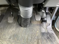 Hino DUTRO лот № 1810 оценка R  с аукциона в Японии 3