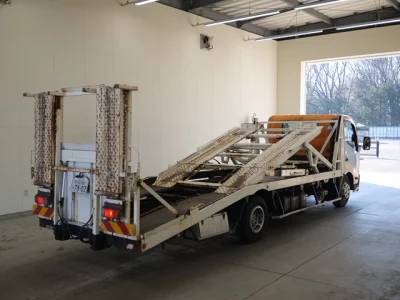 Hino DUTRO  с аукциона в Японии