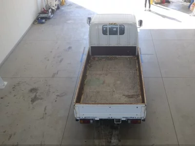 Isuzu ELF  с аукциона в Японии