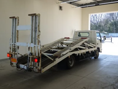 Isuzu ELF  с аукциона в Японии