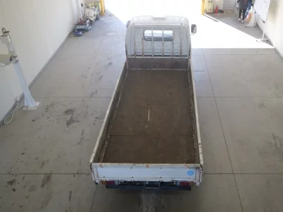 Isuzu ELF  с аукциона в Японии