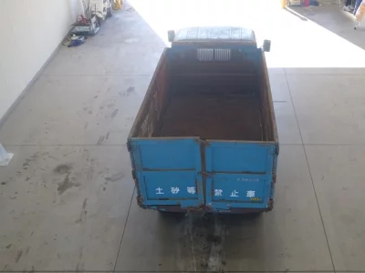 Toyota DYNA  с аукциона в Японии