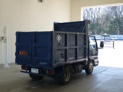 Isuzu ELF  с аукциона в Японии