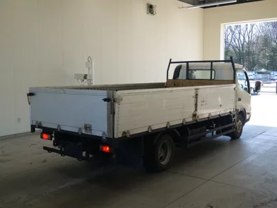 Hino DUTRO  с аукциона в Японии