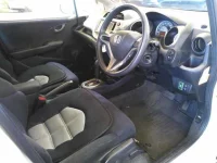 Honda FIT лот № 3003 оценка 3  с аукциона в Японии 2