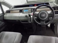 Honda STEP WAGON лот № 10004 оценка 3.5  с аукциона в Японии 4