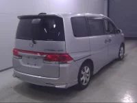 Honda STEP WAGON лот № 10004 оценка 3.5  с аукциона в Японии 2