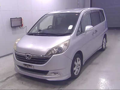 Honda STEP WAGON  с аукциона в Японии