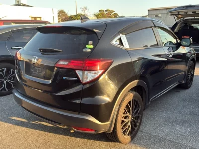 Honda VEZEL  с аукциона в Японии