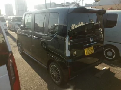 Honda N BOX