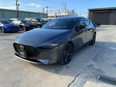 Mazda MAZDA3  с аукциона в Японии