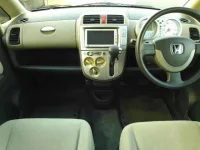 Honda LIFE лот № 1122 оценка 3.5  с аукциона в Японии 7