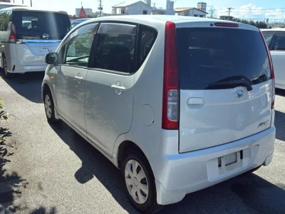 Daihatsu MOVE  с аукциона в Японии