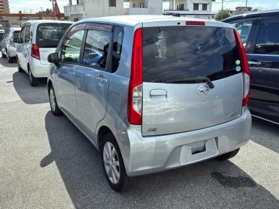 Daihatsu MOVE  с аукциона в Японии
