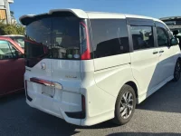 Honda STEP WAGON лот № 25044 оценка 3.5  с аукциона в Японии 2