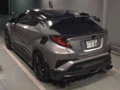 Toyota C-HR  с аукциона в Японии