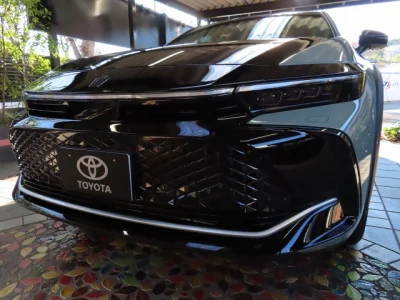 Toyota CROWN CROSSOVER