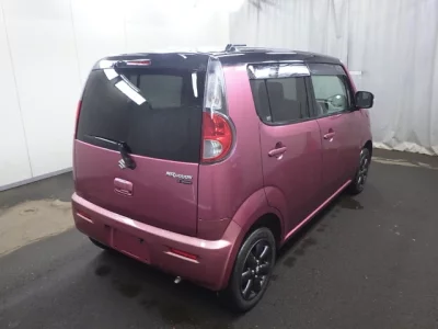 Suzuki MRWAGON