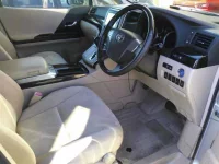 Toyota ALPHARD лот № 49 оценка 3.5  с аукциона в Японии 2