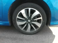 Suzuki SWIFT лот № 10508 оценка 3.5  с аукциона в Японии 3