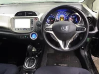 Honda FIT лот № 26014 оценка R  с аукциона в Японии 4