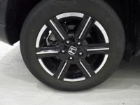 Honda VEZEL лот № 10046 оценка 4  с аукциона в Японии 8