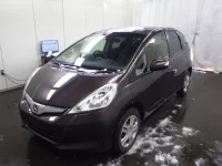 Honda FIT лот № 26028 оценка 3.5  с аукциона в Японии 1