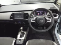 Honda FIT лот № 10050 оценка 3.5  с аукциона в Японии 4