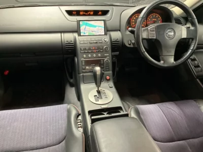 Nissan SKYLINE  с аукциона в Японии