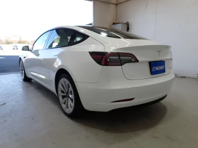 Tesla MODEL3