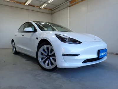 Tesla MODEL3