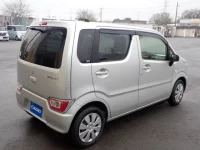 Suzuki WAGON R лот № 11012 оценка 3.5  с аукциона в Японии 7