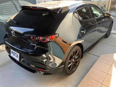 Mazda MAZDA3  с аукциона в Японии
