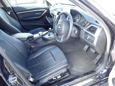 BMW 3-Series  с аукциона в Японии